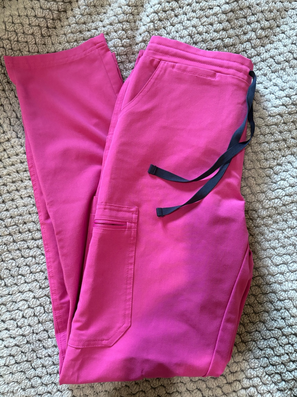 Figs yola straight leg scrub pants